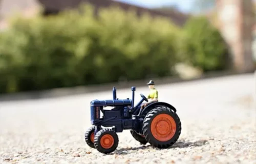 History of Britains farm toys fordson tractor