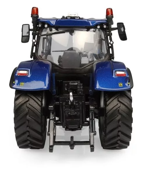 New holland scale model blue power