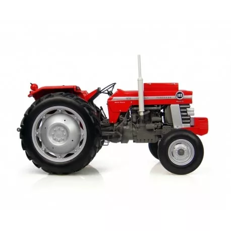 Collectors tractor model 1:16 scale