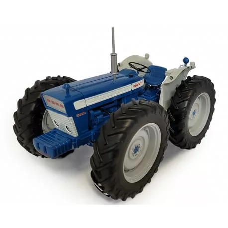 Universal Hobbies County 654 tractor model limited edition